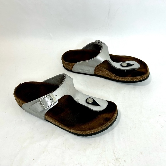 Birkenstocks Kids Silver Gizeh Thong Sandals size 1 - Picture 5 of 12